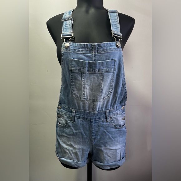 Blue Spice Women’s Blue Denim Overalls Shorts - Picture 1 of 5